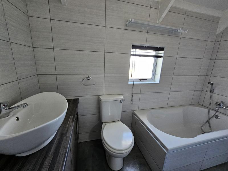 2 Bedroom Property for Sale in Lampiesbaai Western Cape